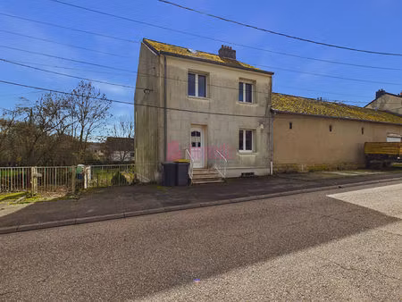 maison 3 pièces 70m2 avec terrasse et jardin