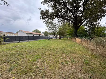 vente terrain  840.00m²  arsac