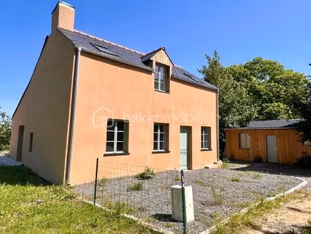 maison de 123 m² à bazouges-la-perouse