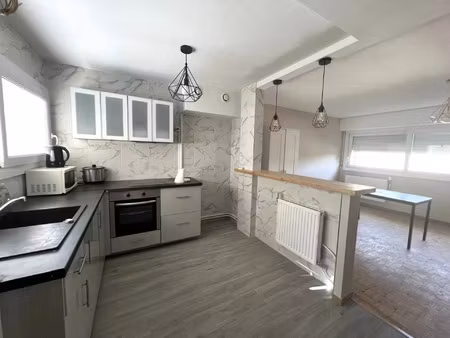 location appartement 4 pièces 68 m2 à pessac