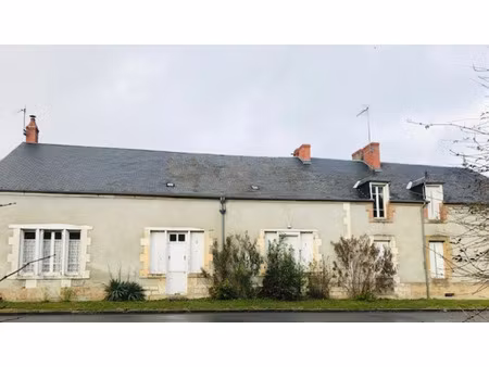 immeuble à vendre menetou couture 250m2 29 000€