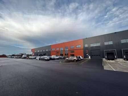 location local d’activités saint ouen l aumone 95310 1211m² à 2422m²