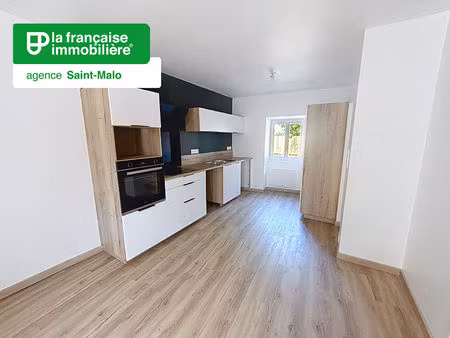 nouveauté. idéalement située  en plein coeur de baguer-morvan.