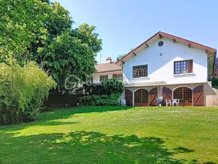 maison traditionnelle de 218 m² à seurre