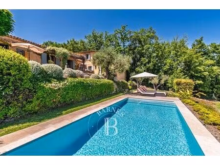 villa de luxe de 5 pièces en location châteauneuf-grasse  france