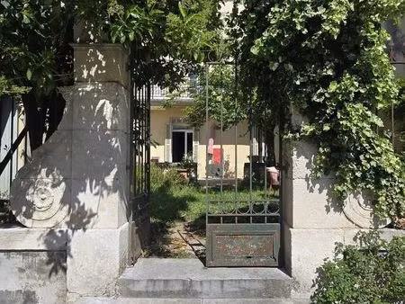 propriété 9 pièces 354 m²