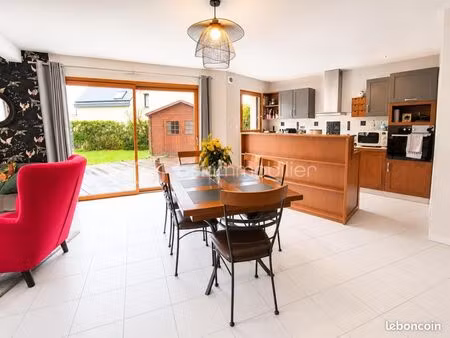 maison 5 pièces 130 m²
