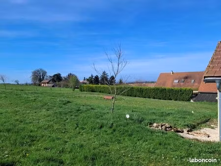 terrain 961 m² menotey