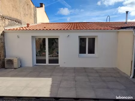 location maison de ville