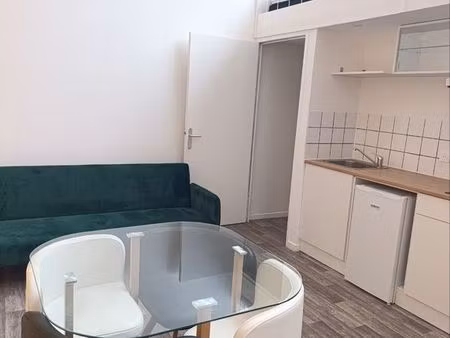 joli studio rénové 30 m2 roubaix fresnoy