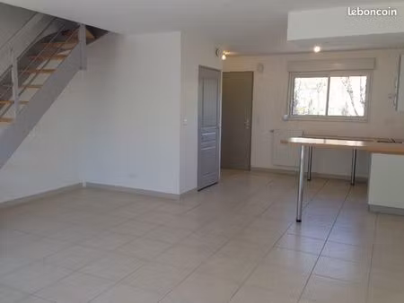 maison mitoyenne t3