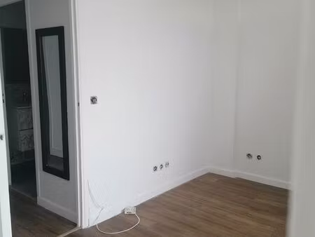 location appartement f2 - 42m² garges
