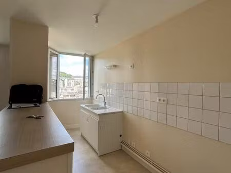 appartement 3 pièces 63 m²