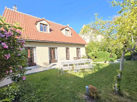 maison de luxe à vendre dans le quartier dhuys-hoche