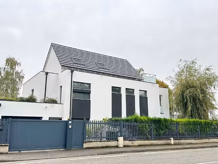 maison de luxe à vendre dans le quartier robertsau centre