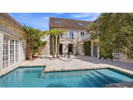 maison de luxe à vendre à villiers-sous-grez