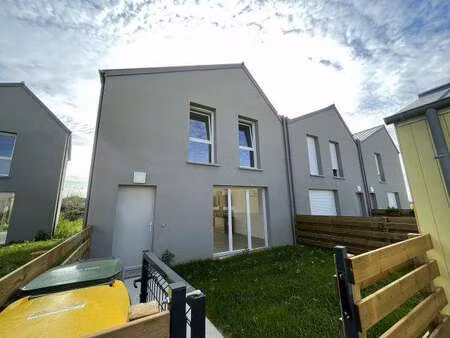 location maison à colombelles (14460) : à louer / 80m² colombelles