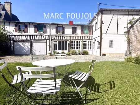 maison de luxe à vendre dans le quartier saint lazare-veneurs