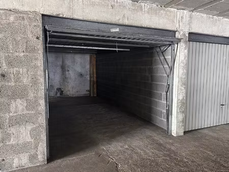location garage 15 m² à saint-nazaire (44600)