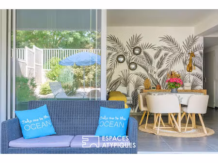 appartement contemporain avec jardin et garage