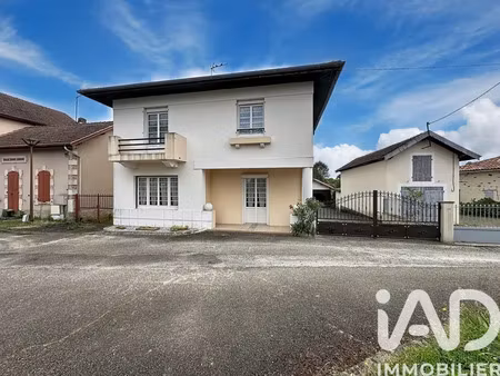 maison traditionnelle à arengosse (40110)