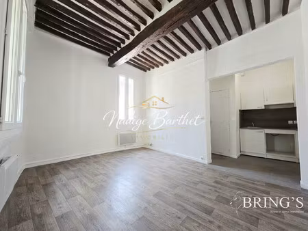 bel appartement t2 en duplex – le val (83143)
