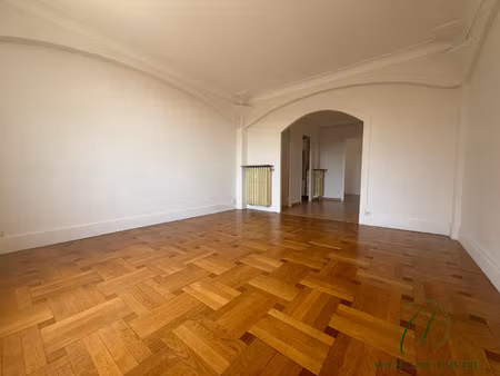 bail longue durée location non meublée : 4 pièces - cimiez