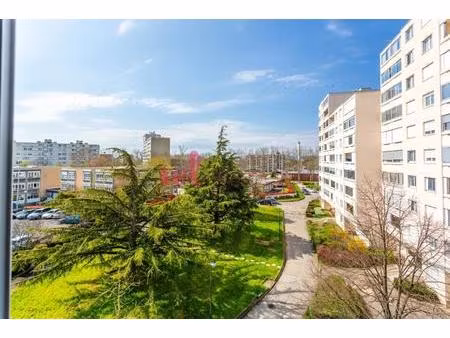 appartement t4 à vaulx-en-velin