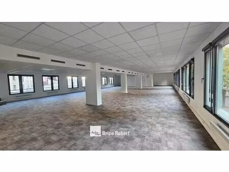 location bureaux 292 m²