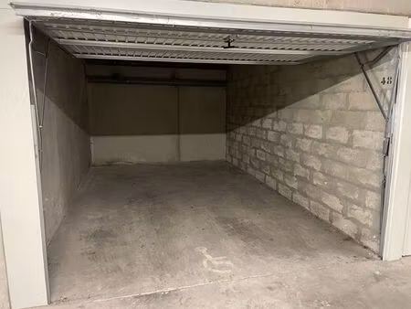 garage ferme la duranne le patio