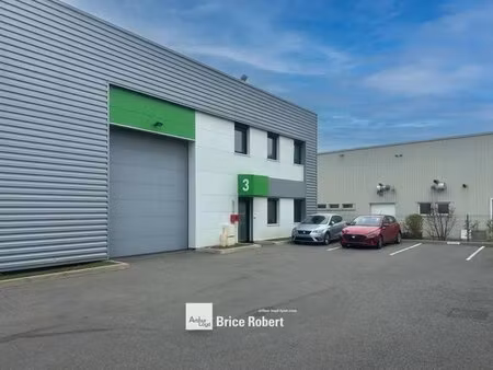 location local d’activités chassieu 69680 293m²