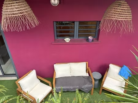 à louer – maison f2 meublée avec cour intérieure - 69m² surface utile  45m² surface habita