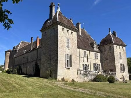 château à vendre
