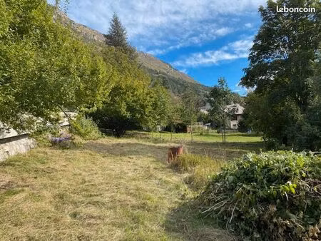 terrain 1088 m2 165000 e l argentiere la bessee