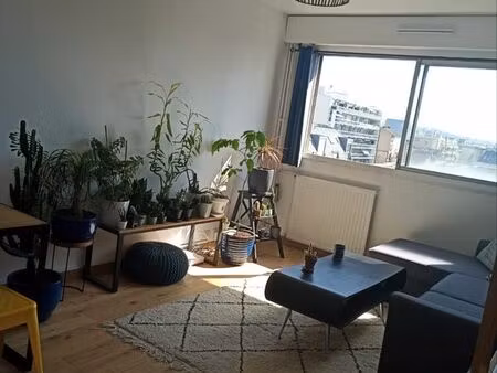 [clichy centre] t2 meublé 44 m²– 7e étage vue dégagée