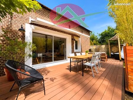 maison 7 pièces 136 m²
