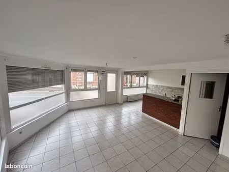 location studio avec garage