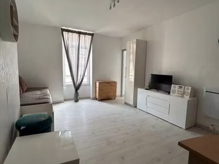 studio 27m² decazeville