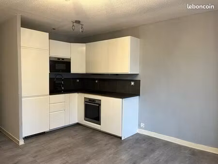 appartement 3 pièces 45 m2