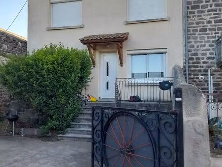 location maison t4 clerlande