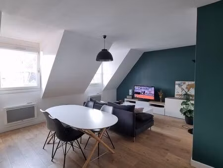 appartement 62m² loi carrez (79m² totale) + parking - vieux lille - rue léonard danel