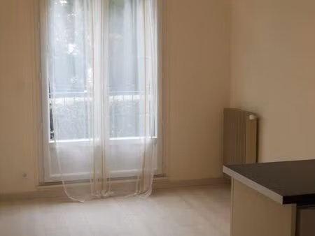 studio orleans centre