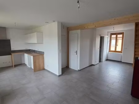 loue appartement avec garage