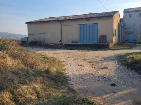 garage/ entrepôt