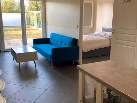 appartement proche gare avec box et jardin