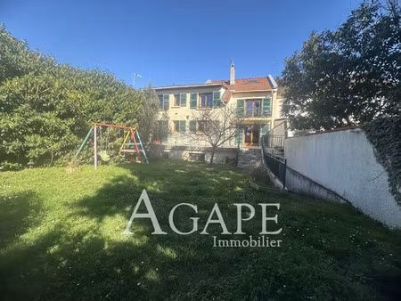 maison de luxe à vendre à saint-maur-des-fossés