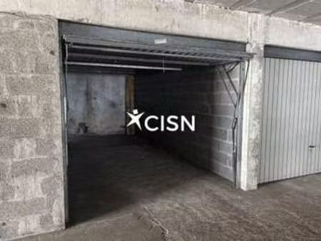 location garage box et parking à saint-nazaire (44600) : à louer / saint-nazaire