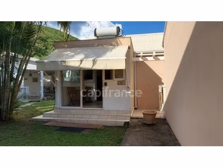 studio en rez de jardin de 31m² - proche mer