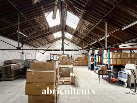 vente entrepôt le muy 83490 695m²