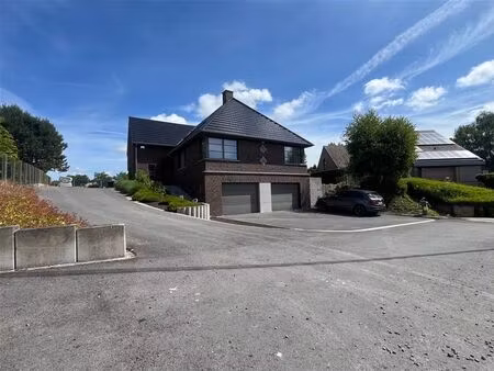 maison à louer à rue paillard 24 maubray (vbe29122)